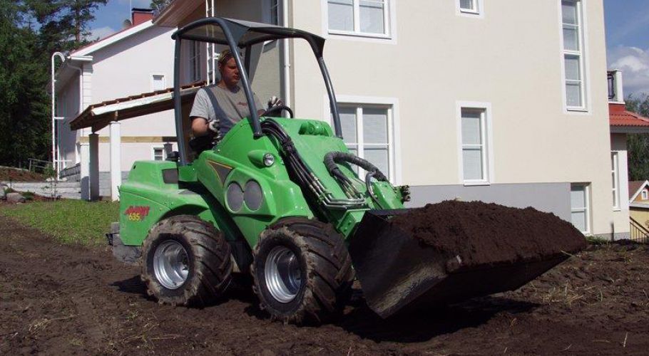 Avant with bucket attachment